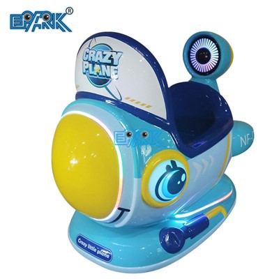 Paseos locos para niños en aviones pequeños